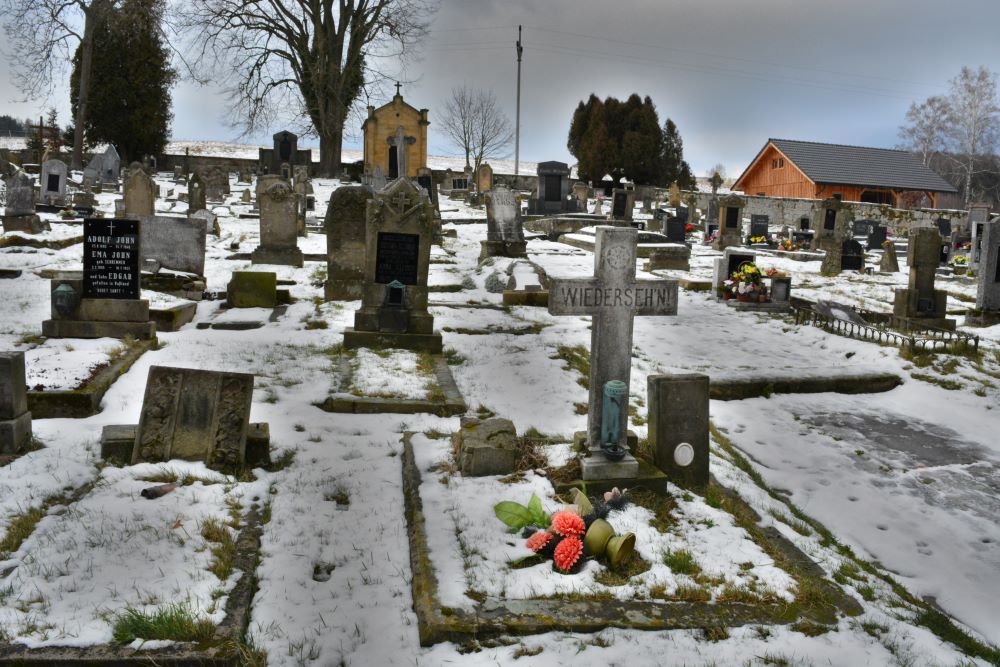 Zdoňovský hřbitov