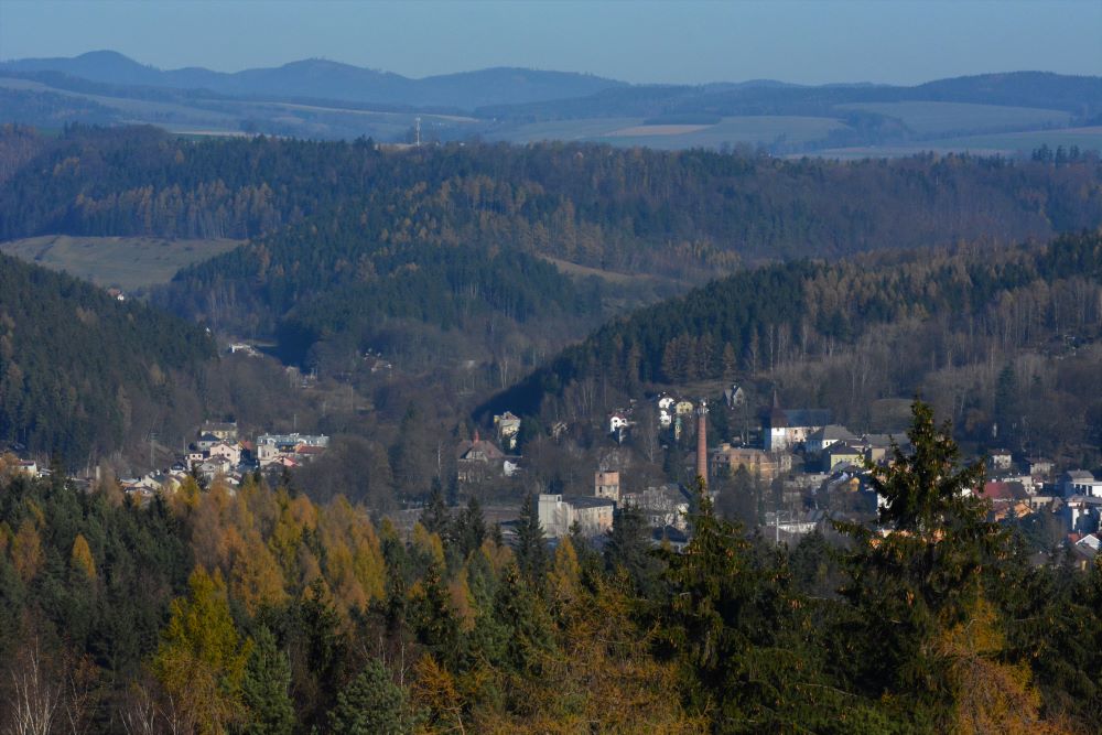 pohled na Hronov ze Signálu