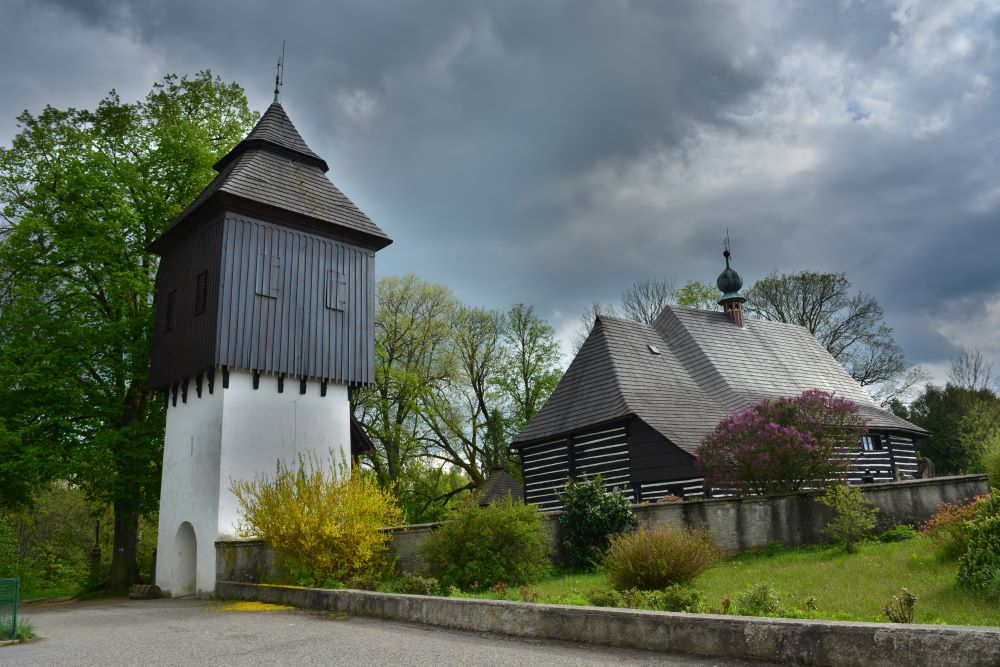 Slavoňov