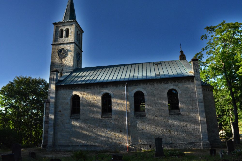 evangelický kostel ve Stroužném